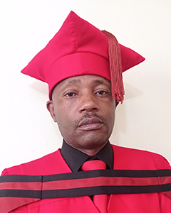 Dr L Chapungu